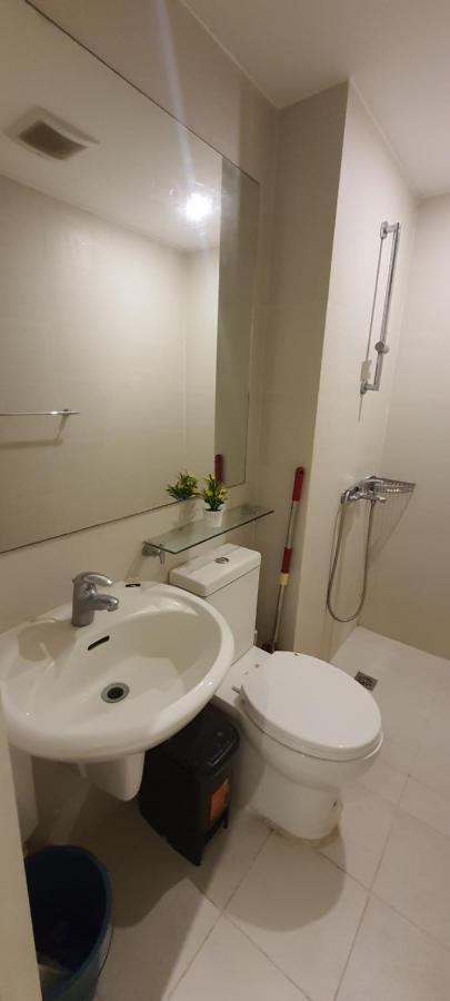 Jn Condotel The Azure Urban Resort Residences Paranaque City Exteriér fotografie